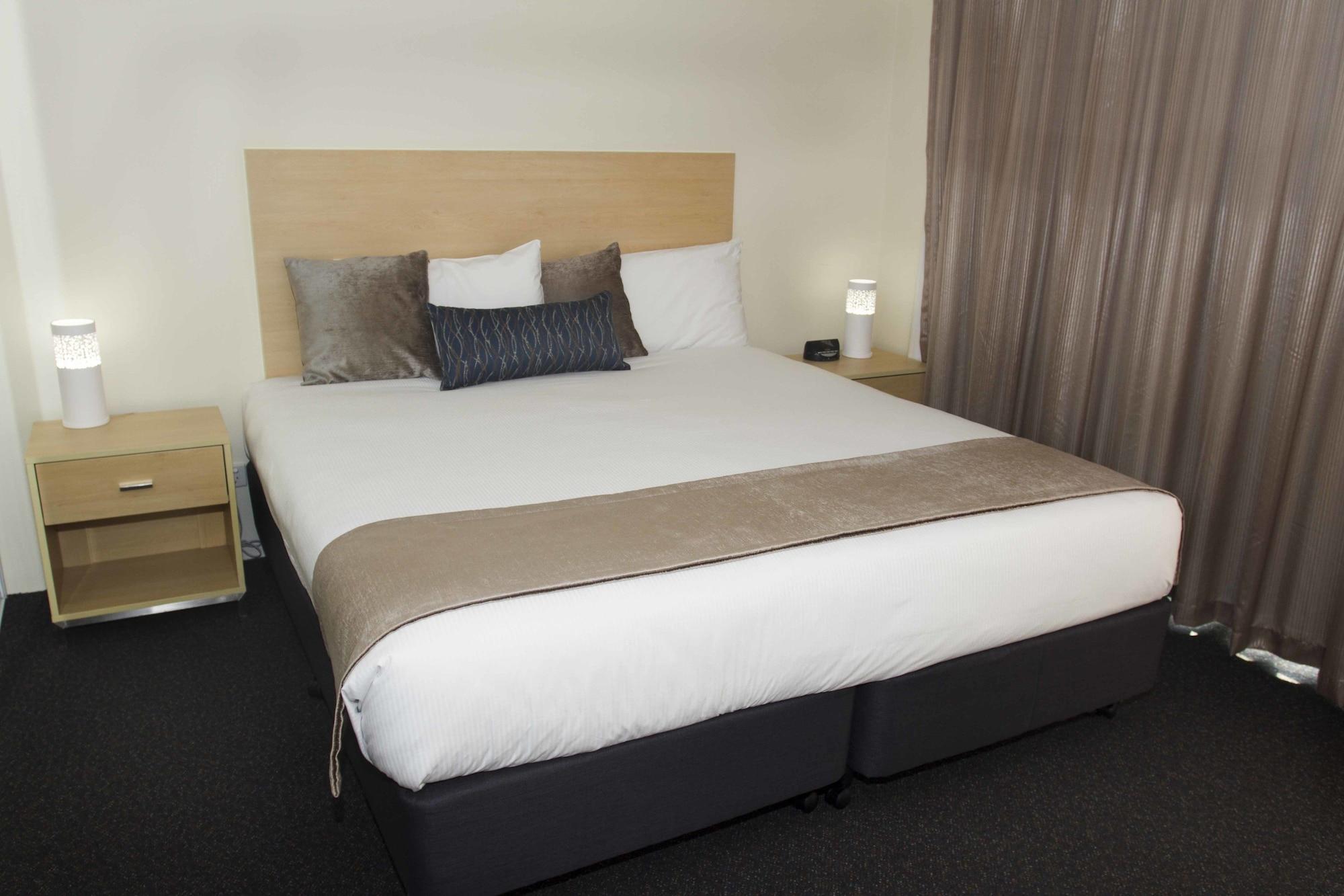 Perth Ascot Central Apartment Hotel Official Екстер'єр фото