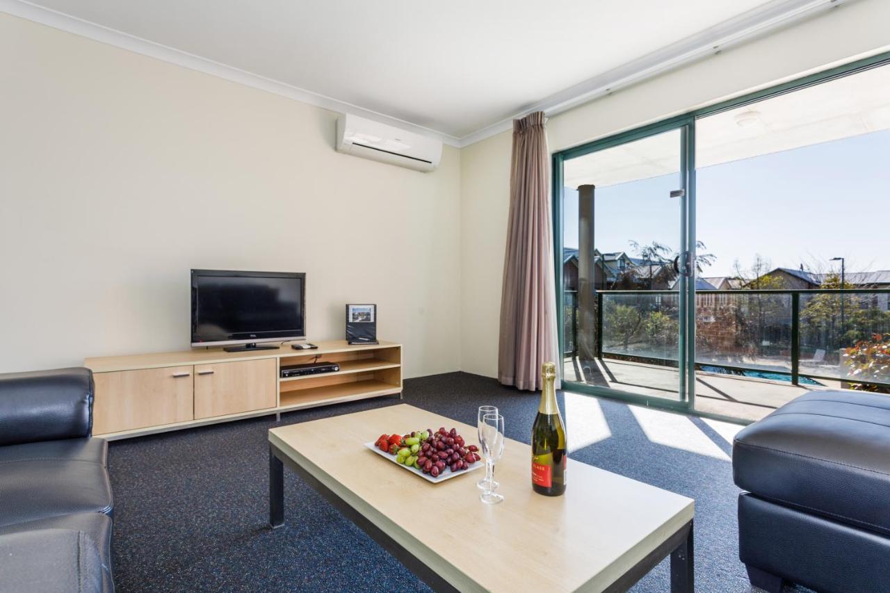 Perth Ascot Central Apartment Hotel Official Екстер'єр фото