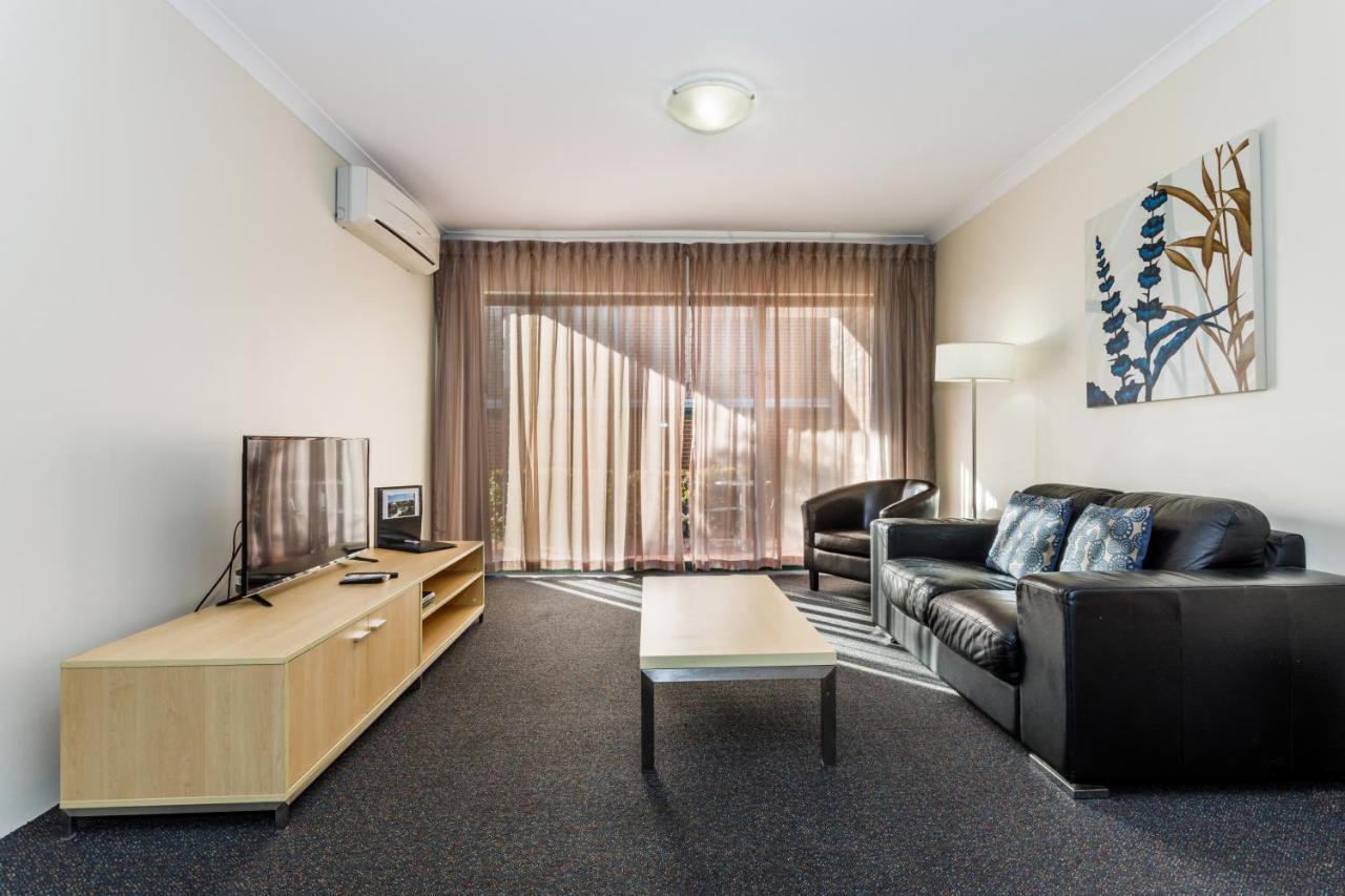 Perth Ascot Central Apartment Hotel Official Екстер'єр фото