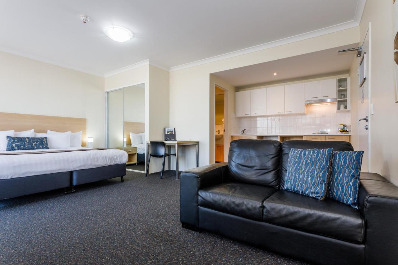 Perth Ascot Central Apartment Hotel Official Екстер'єр фото