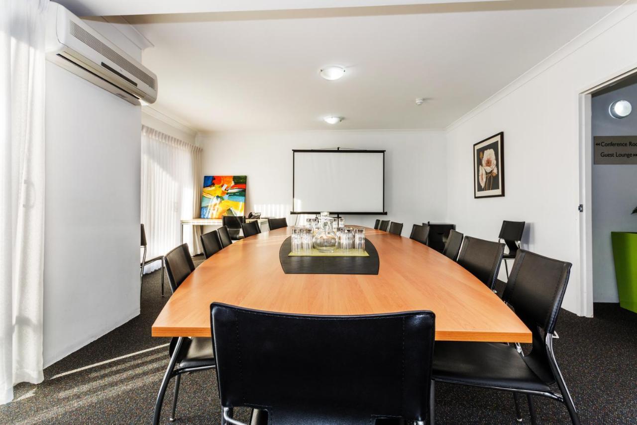 Perth Ascot Central Apartment Hotel Official Екстер'єр фото