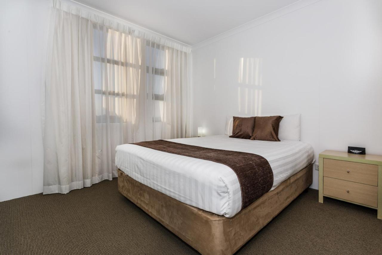 Perth Ascot Central Apartment Hotel Official Екстер'єр фото