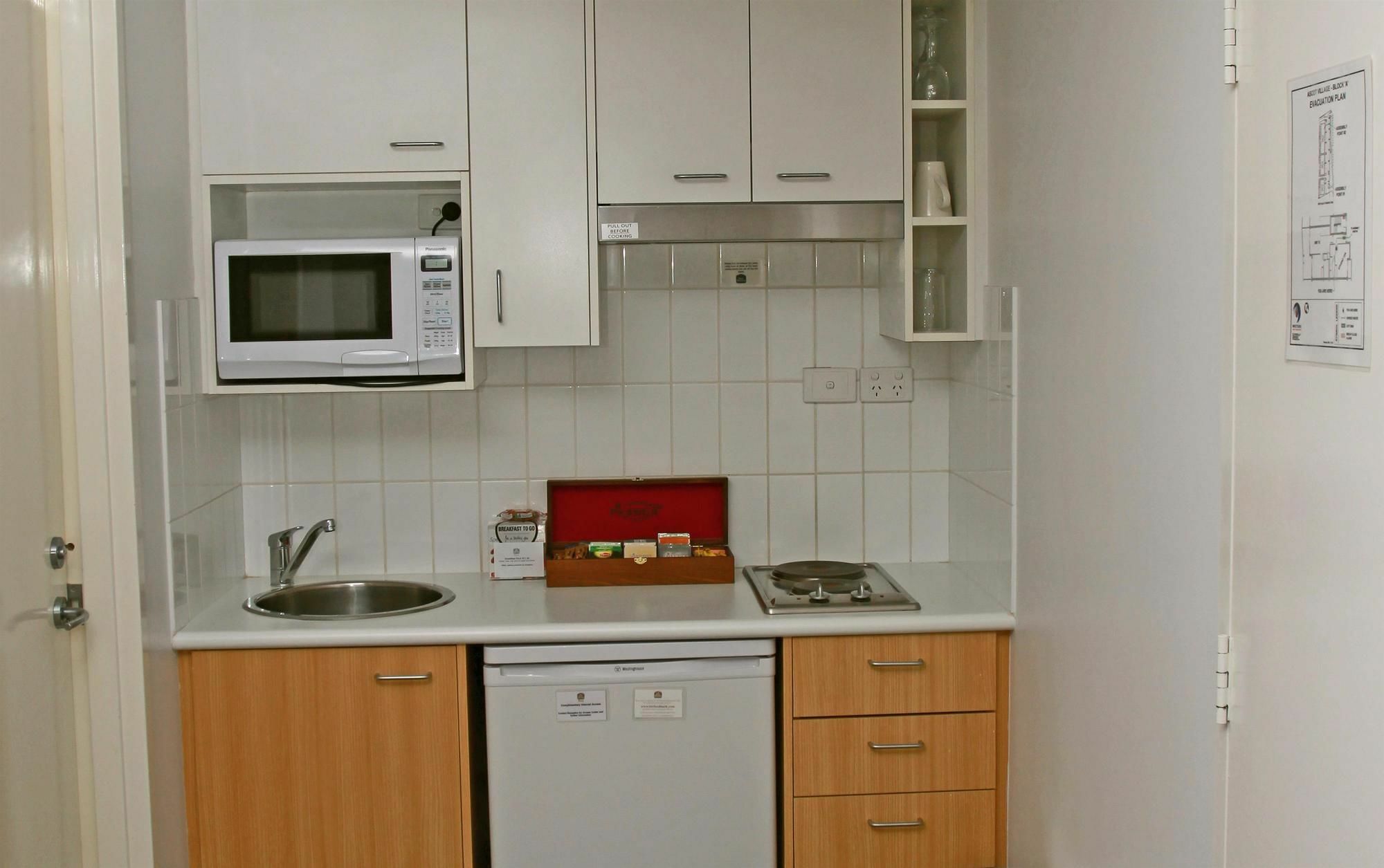 Perth Ascot Central Apartment Hotel Official Екстер'єр фото