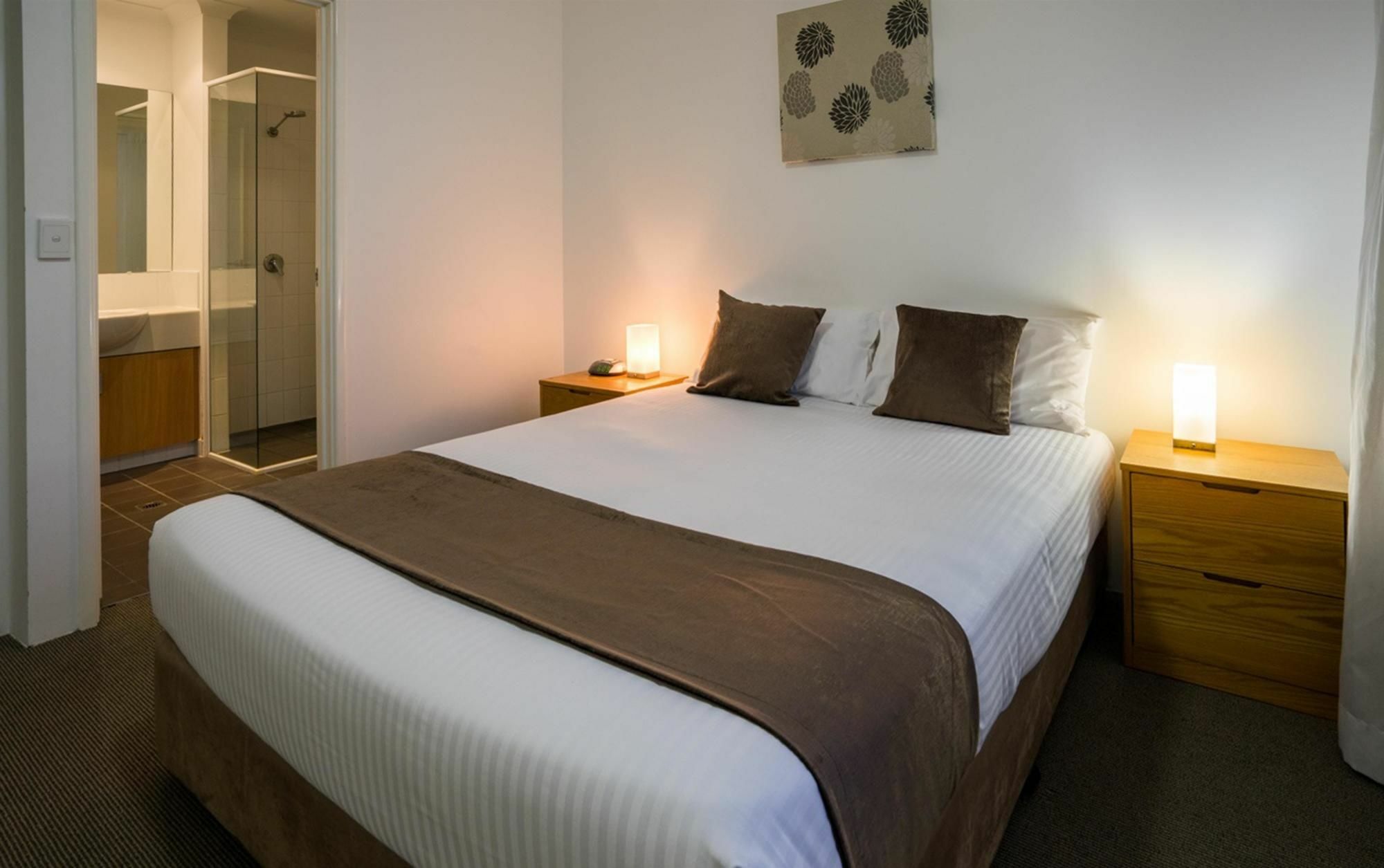 Perth Ascot Central Apartment Hotel Official Екстер'єр фото
